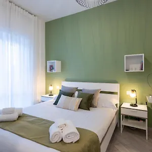Appartamento Ottoboni Apartment, 4 Persone, Balcone, Wi-fi, Stazione Tiburtina, Roma